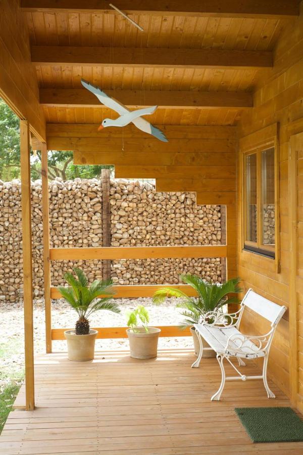 Hermoso Bungalow De Madera Siviglia Esterno foto